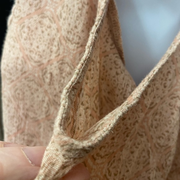 HOLLISTER Ladies Cold Shoulder Flutter Sleeves Baby Doll Top Rosey Pink Size M - Picture 5 of 11